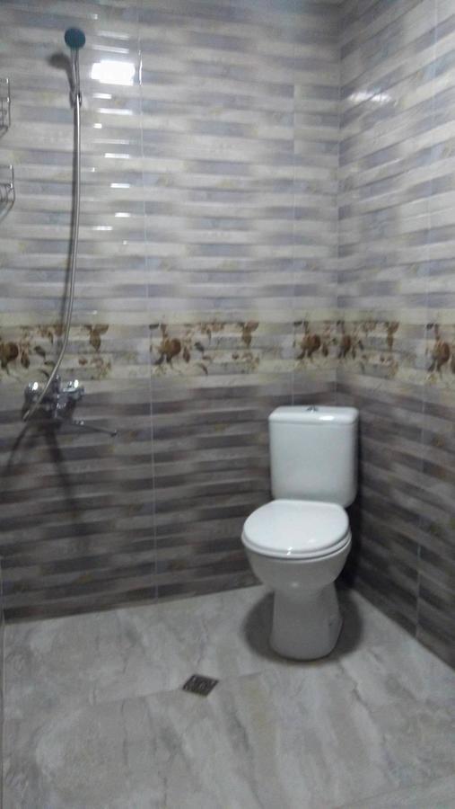 Guest House Quiet Home Batoumi Extérieur photo