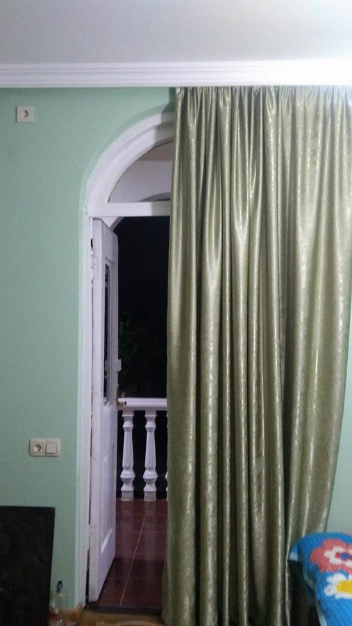 Guest House Quiet Home Batoumi Extérieur photo